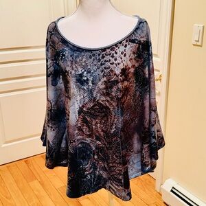 B.L.E.U. Gray and Black Patterned Women's Poncho/ Blouse